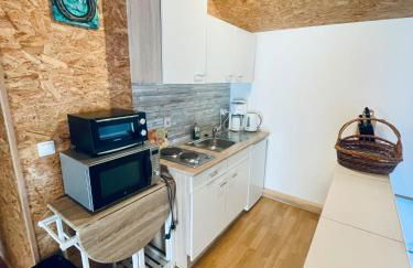 Alter Stall - Photo 6