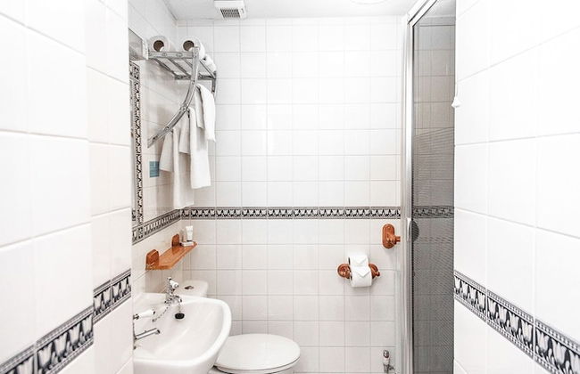 Trivelles Waterhall Country Hotel - Gatwick - Photo 54