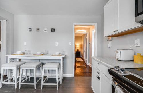 Updated Jamestown Home - 5 Mi to HPU! - Foto 9