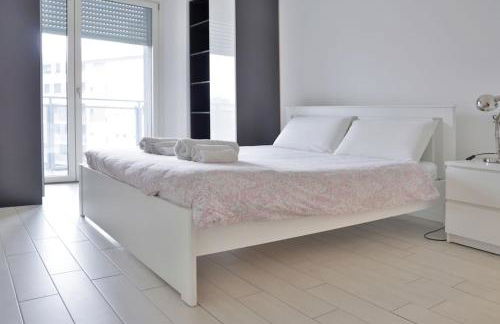 Apartment 3BR with large terrace - 800m from San Leonardo M1 - Foto 6