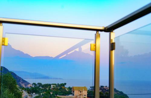 Angelos Studios - Photo 30