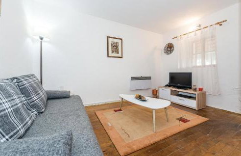 Lovely Home In Unesic - Foto 20