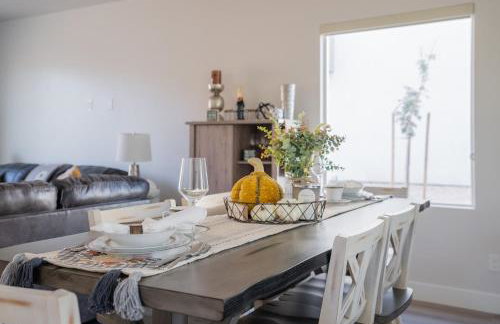 So Zion Painted Desert-4Bed, 3Bath, Hot Tub, Deck - Foto 48