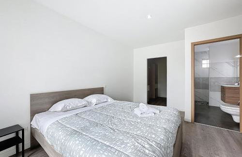 Belle maison sur Cournon 10 pers Chataigniers - Foto 15