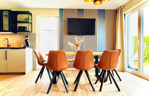 Design-FeWo Fleesensee, Wallbox, Sauna, Terrasse - Foto 1