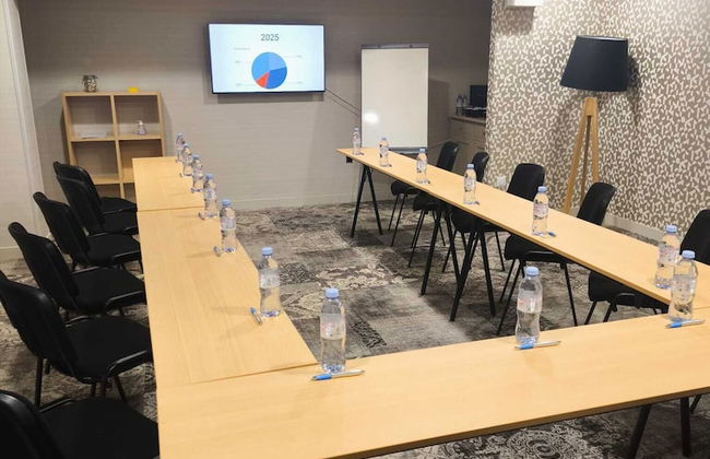 Zenao Appart'hôtels Suresnes - Foto 37