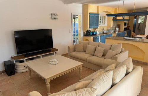 Villa 8 personnes avec piscine et climatisation - Les Amandiers - Foto 11