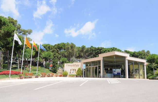 Aparthotel Ciutat de Palol - Foto 2