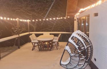 Hižica v plavem trnacu 1 - Foto 2