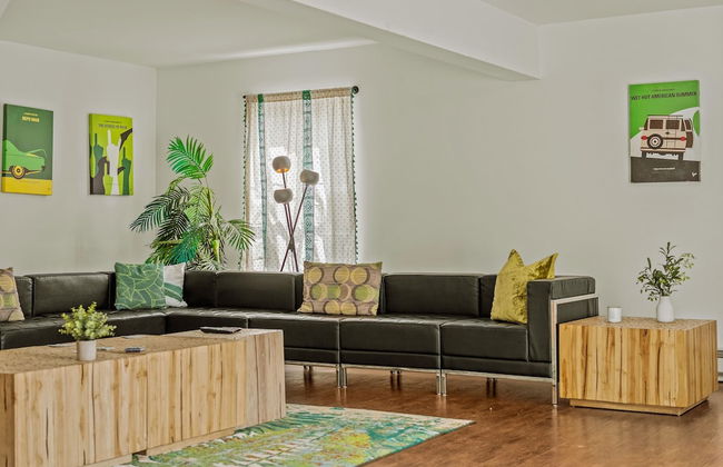 Mountain Mindset by Avantstay Pool Hot Tub Game Room Firepit - Photo 6