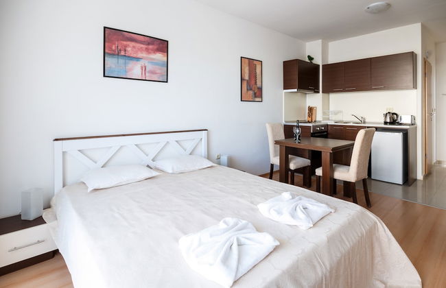 New Line Village Apartments - Foto 3