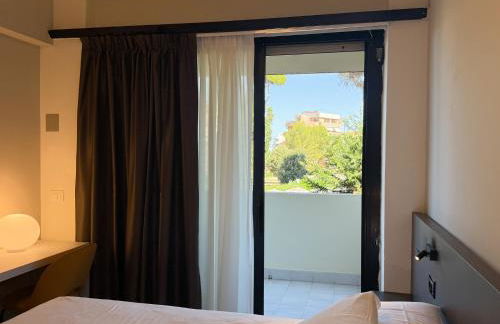 Suites Marilia Apartments Pool Side - Suite Livorno Holiday Home Group - Foto 13