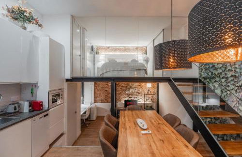 3min Walk Malasana - Trendy Cafes and Tapas Street - Photo 7