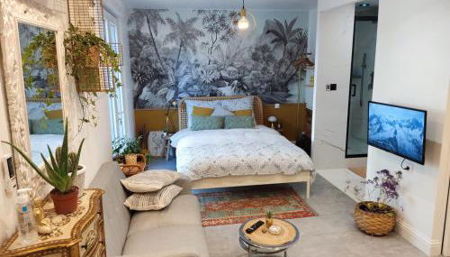 Superbe appartement avec jacuzzi avec jardin privé - Photo 2