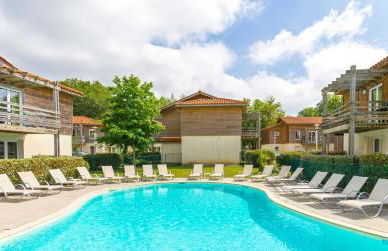 Appartement 1 chambre et 1 coin cabine, piscine, au bord du lac d 'Aureilhan,proche de Mimizan plage - Foto 1