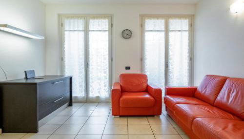 GuestHost - Piana di Solaro Modern Flat & Swimming Pool - Foto 2