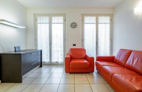 GuestHost - Piana di Solaro Modern Flat & Swimming Pool - Foto 2