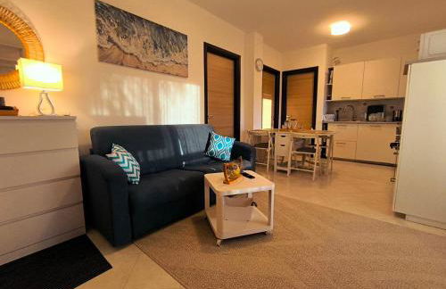 Pizzo Beach Club Luxury Apartment - Photo 37