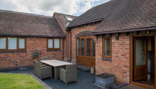 Coach House at Oaks Barn Farm Alcester with optional hire Salt water hot tub - Foto 3