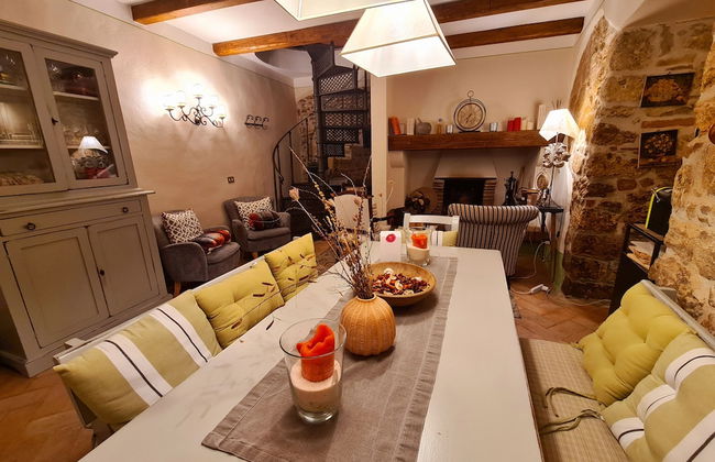 La Terrazza, Historic Tuscan Stone Residence With Garden and Terrace in Cetona - Photo 19