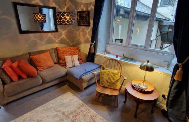 Super Lake District Cottage in Heart of Kendal 3 Double Beds - Foto 3