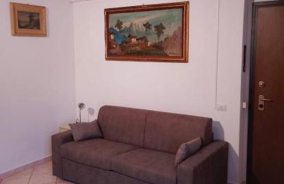 House of Camellias - Ground Floor with Garden - Foto 48