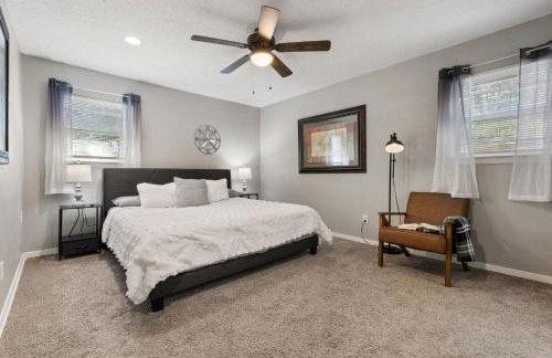 DFW Mid-Cities Oasis with Pool, Hot Tub and Fire Pit - Photo 29