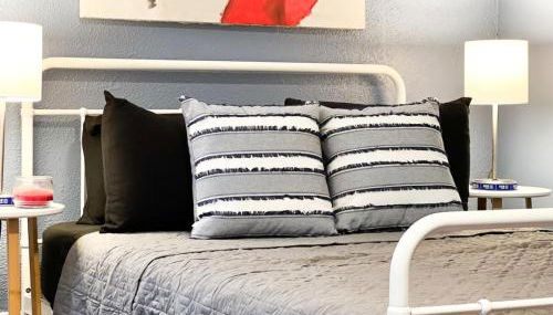 Sleeps 14 9 Beds and Bathrooms Historic plus WIFI - Foto 4