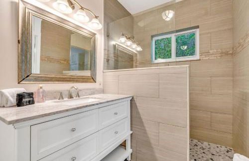 Paradise Point - Luxury Oceanfront Estate - Pool, Dock, Outdoor Kitchen & Family Amenities - Foto 27