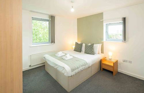 Stylish 2-Bed with Stunning View - Foto 13