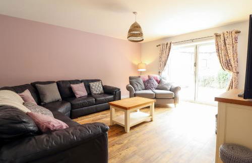 Llys Tirion - Photo 4