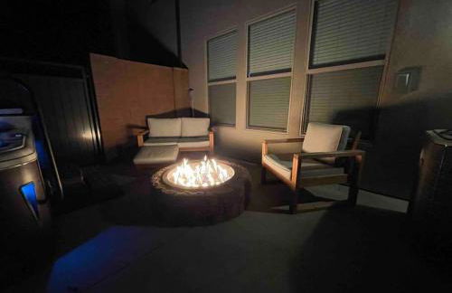 Modern Work/Relax - Private Hottub & Firepit - Foto 5