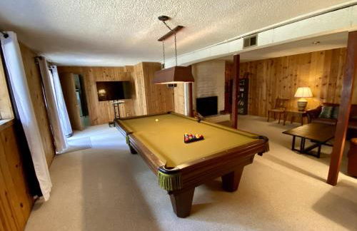 Hollinshead Haven Home with BBQ & Free Wifi - 30 days min home - Photo 10