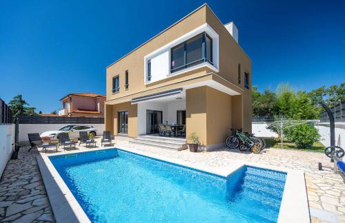 Villa Sunce - Photo 1