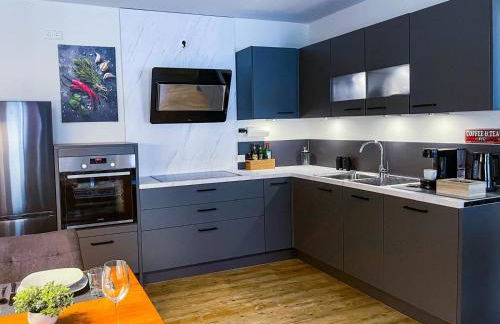 StayZen Holz & Hirsch Deluxe Hideaway zentral mit Parkplatz - Foto 7