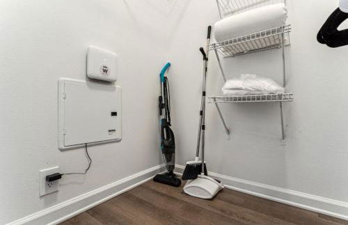 Luxury Frisco Escape, Mins to Legacy and Toyota HQ - Foto 21