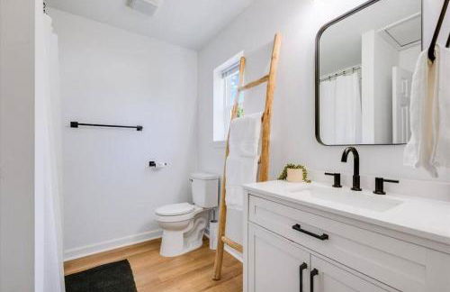 Modern Luxury Home Towel Warmers, Wi-Fi, Coffee - Foto 23