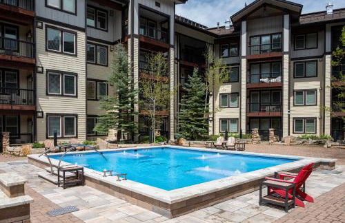 Ski-In / Ski-Out 1 Bedroom Condo base of WP Resort - Foto 2