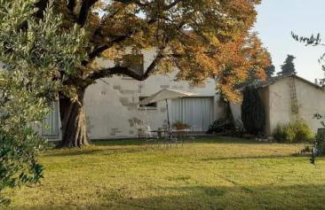 Le petit mas en provence avec piscine - Photo 2