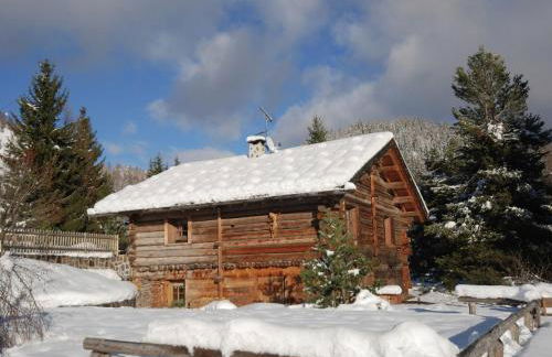 Typical Cottage in Bellamonte Italy With Bubble Bath - Foto 47
