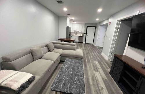 The Homey Suite - 1BR with Luxe Amenities - Foto 9
