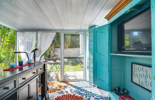 7 Mi to Dtwn Studio with Screened Porch in Tampa - Foto 15