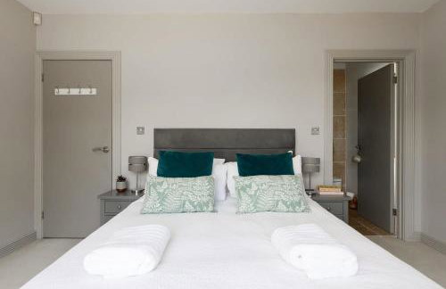 Secluded Barn Style Home With hot tub - Sleeps 12 - Foto 32