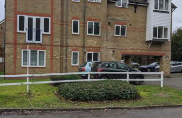 Oaklawn Apartment - Sleeps 4 Parking & Garden - Photo 21