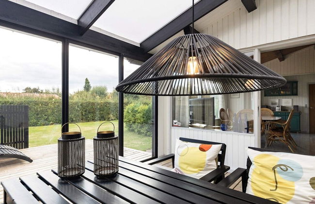 6 Person Holiday Home in Rodvig Stevns - Foto 12