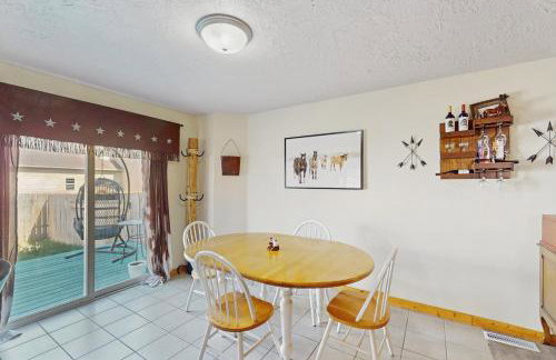 The Western Nest - Photo 3