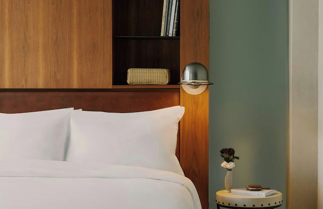 Chambers Hotel Central Park South, Sonder by Marriott Bonvoy - Photo 32