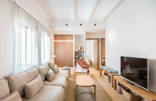 Mediterranean Retreat with 4-Bedroom, 3-Bath Apartment in Barcelona - Foto 1