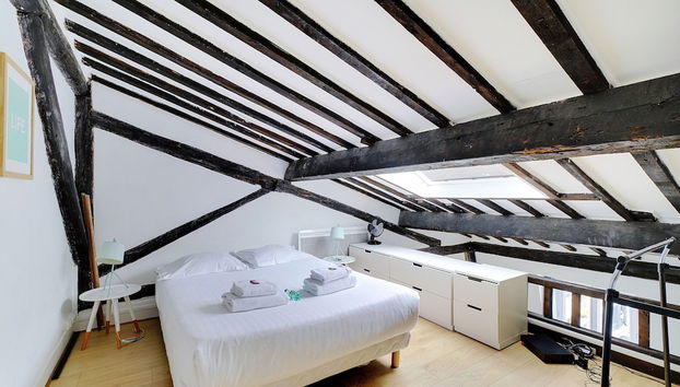 Parisian Charm in the Heart of the Marais ! - Foto 3, Habitación