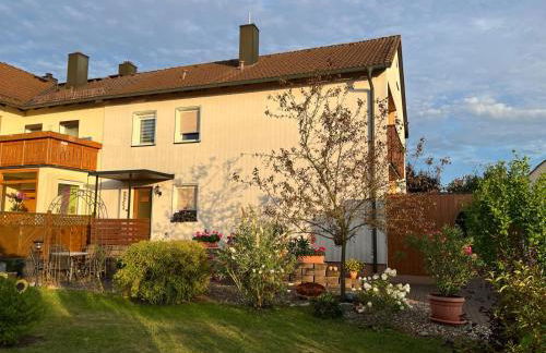 Ferienwohnung Am Blauen Hügel in Eckersdorf - Foto 1